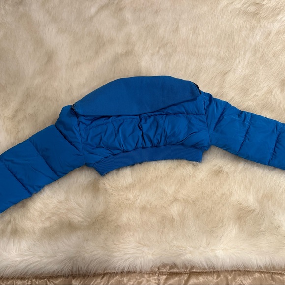 Urban Outfitters Vibrant Blue Jacket - Picture 2 of 5